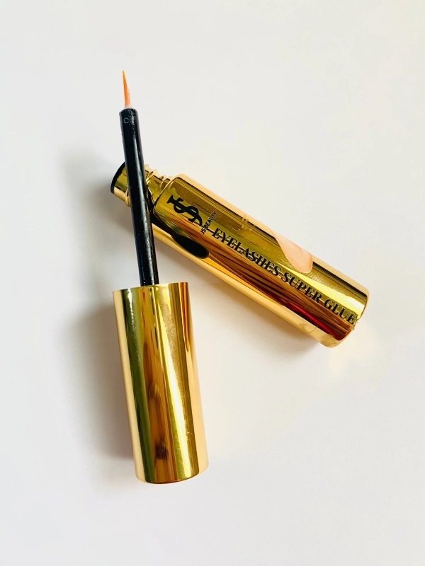 Eyelash Glue